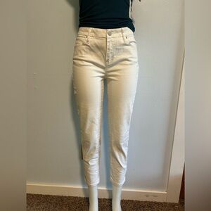 Coldwater Creek sz 10P, white denim, The Creek Mid/Rise Straight Leg white jeans